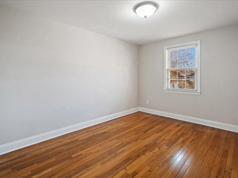 Gallery Photo 19